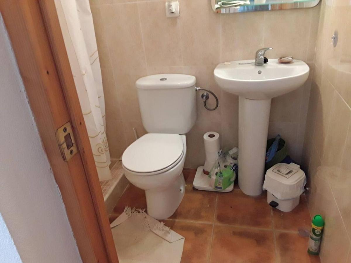2-Bed Apartment - Sleeps 3 - Parking - Near Albox Exteriör bild
